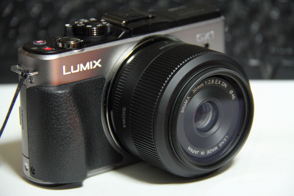 最新発見 SIGMA A 30mm F2.8 DN マイクロフォーサーズ villarce.com.br