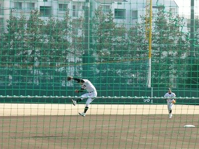 亜細亜大対ロッテファーム　３月２７日　オープン戦　_b0166128_21212517.jpg