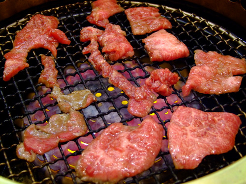 「亀戸　焼肉処 寛（かん）の和牛得盛り、寛盛り、切り落とし」_a0000029_154263.jpg