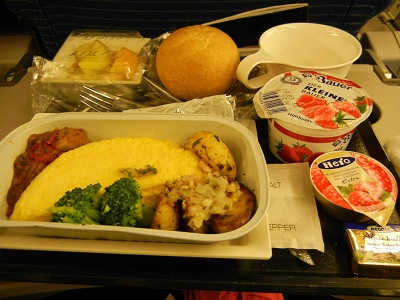 某日系航空会社の機内食_c0207698_23512358.jpg