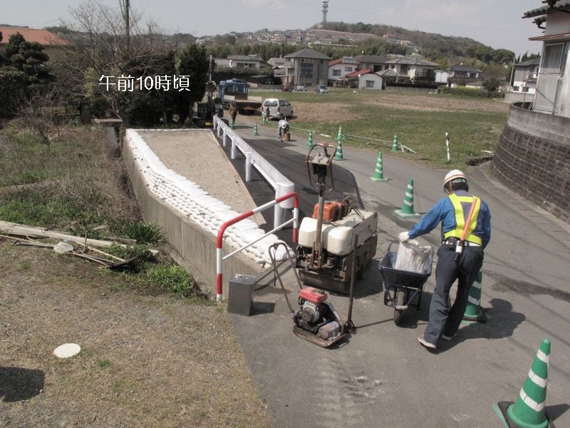 道路舗装補修工事の完成_f0059498_207581.jpg