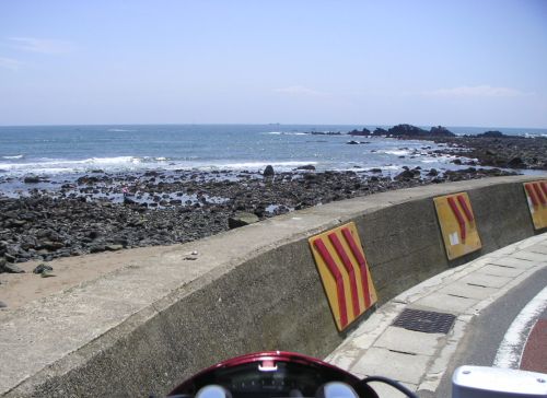 e0086244_22684.jpg