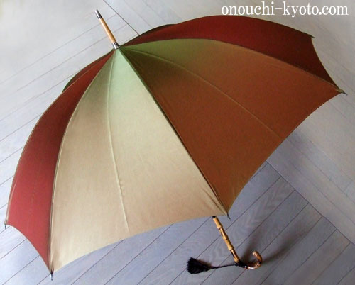 「サフィレット」のような光沢の装い新たな傘になりました・・・_f0184004_1727225.jpg