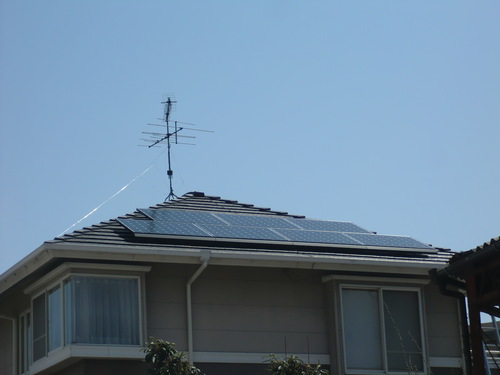 廿日市市・K様邸 太陽光発電設置工事_d0125228_2403115.jpg