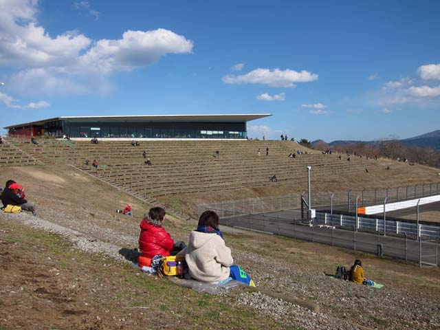 スーパー耐久第1戦　富士スピードウェイ観戦レポートその１_c0166765_20482479.jpg