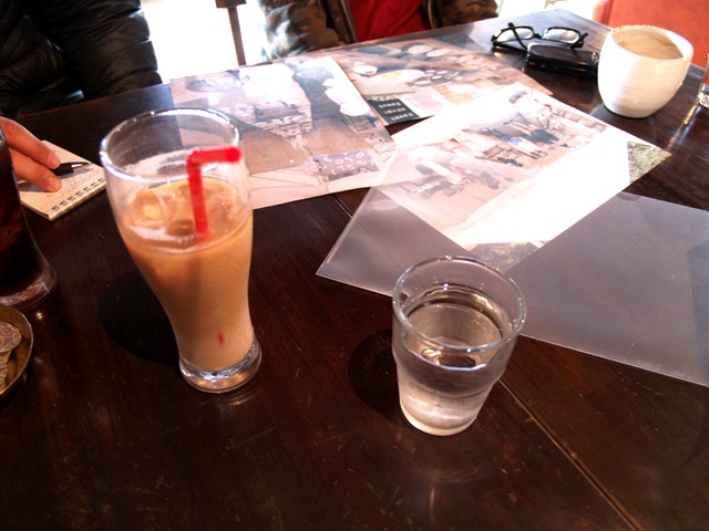 d0240600_1275621.jpg