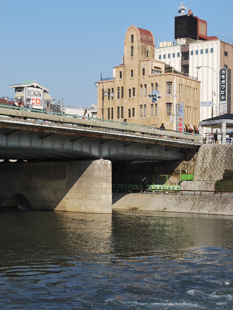 京都四条のレストラン菊水(大正モダン建築探訪)_f0142606_18254719.jpg