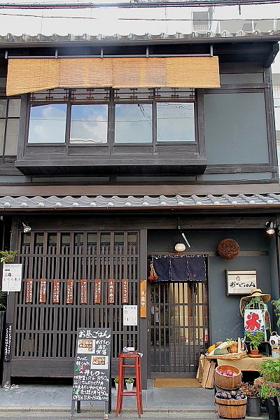 c0244037_1312871.jpg