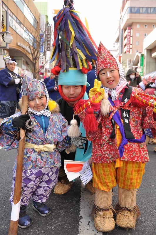 えんぶり特集 その8 根城新組えんぶり組 一斉摺りにて 進め 八戸せんべい汁推進委員会 えんぶり特集 その8 根城新組えんぶり組 一斉摺りにて 進め 八戸せんべい汁推進委員会