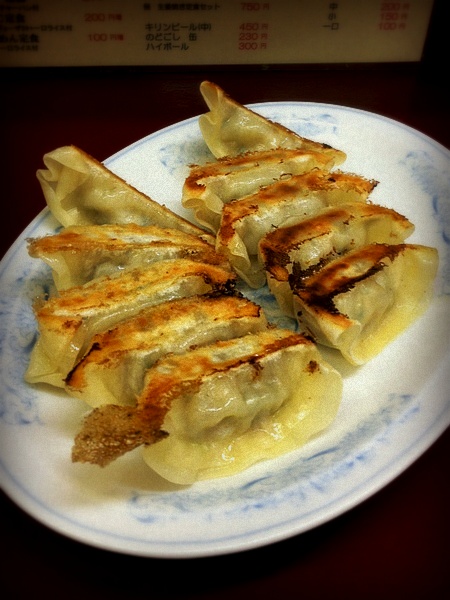 手もみラーメン福しんのギョウザ_c0177814_025276.jpg