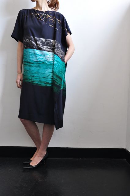 ワンピース DRIES VAN NOTEN ・・・_b0110586_21312210.jpg