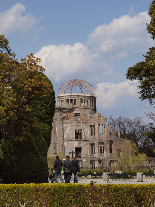 原爆ドームと平和公園周辺_c0116915_091924.jpg