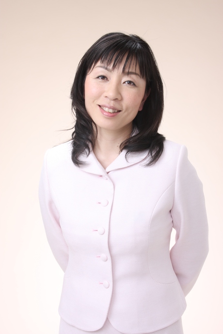 矢澤　理恵　プロフィール_a0112619_14464261.jpg