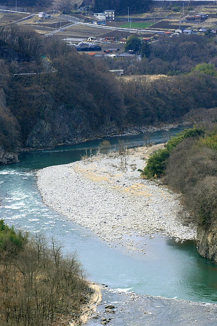 利根川の向こうにD51 - 2012年・上越線 -_b0190710_21262389.jpg