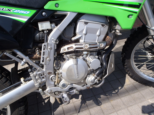 KLX250 FI　インジェクション　カスタムローシート KLX250 FI インジェクション カスタムローシート - メルカリ