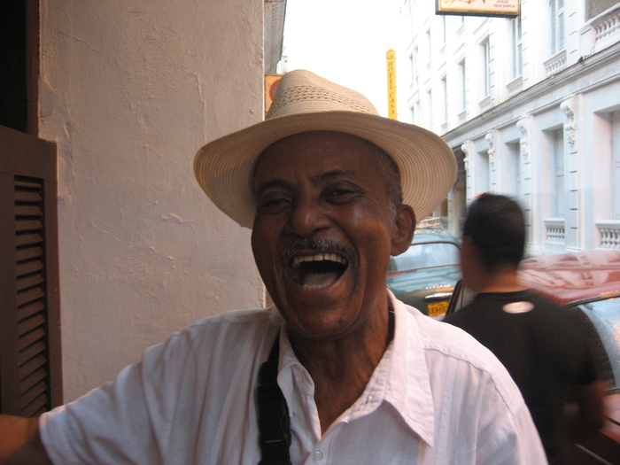 Smile for Japan,from Oriente de Cuba 3_a0103940_10312577.jpg