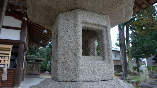 大宮売神社　石燈籠(東)_f0142070_947217.jpg