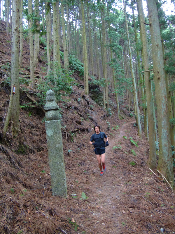 2012/03/28 Mr.Beyondと行く高野山町石道&高野三山 _b0220886_15161329.jpg