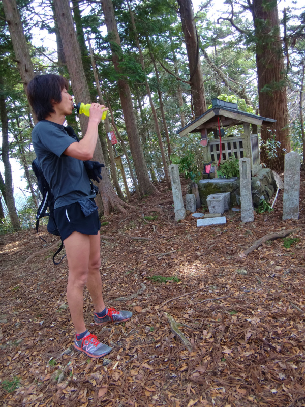 2012/03/28 Mr.Beyondと行く高野山町石道＆高野三山　_b0220886_15393556.jpg