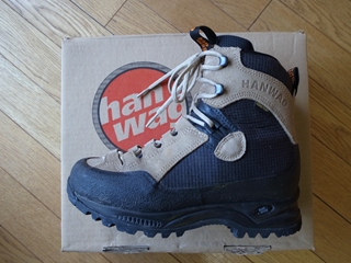 ハンワグ　hanwag　の登山靴_e0271890_10595054.jpg