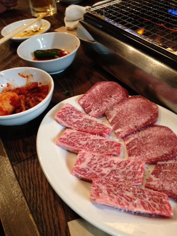 旨い肉が食べたいなら、焼肉・ホルモン・綾部野菜　くわはた_e0002951_22465828.jpg