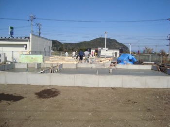 e0273217_1623273.jpg
