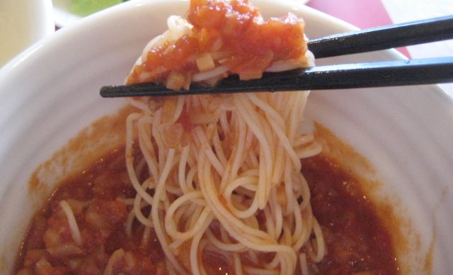 つけナポオリジナルレシピコンテスト 金の箸「干しえびとタコのガーリックトマトつけ麺」_b0093221_20414197.jpg