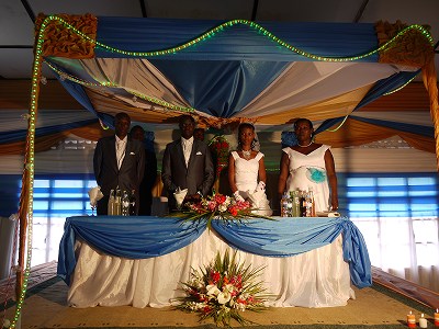 ルワンダの結婚式の流れはこうだ！_b0190888_14383741.jpg