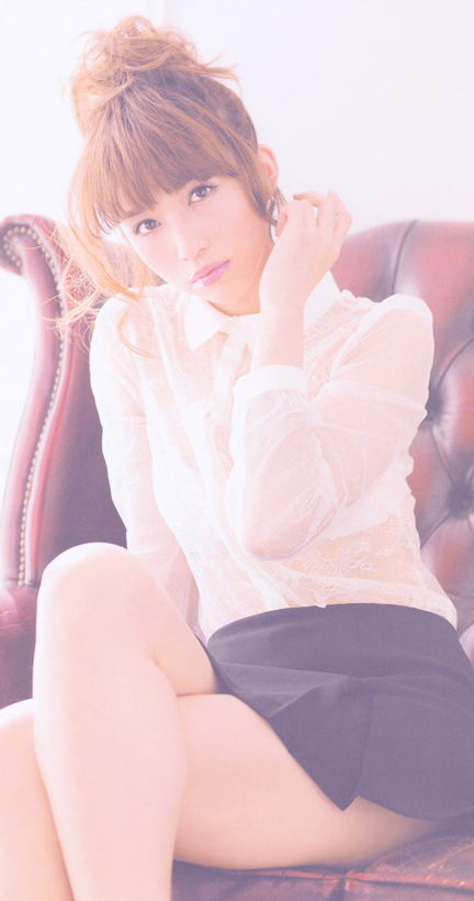 yuuki maomi 2012 / yc / magazine scan international / edit (original action)_f0077686_0325359.jpg