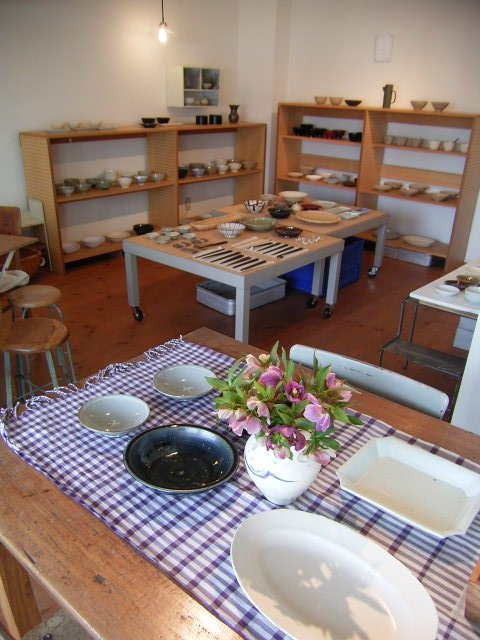 桜と店内_b0206421_1249279.jpg
