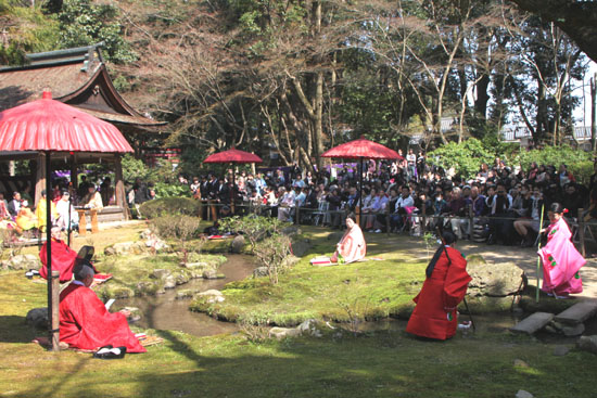 賀茂 曲水の宴 上賀茂神社_e0048413_2226112.jpg