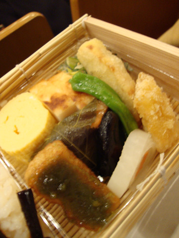 三友居すだれ弁当_c0131829_7491444.jpg