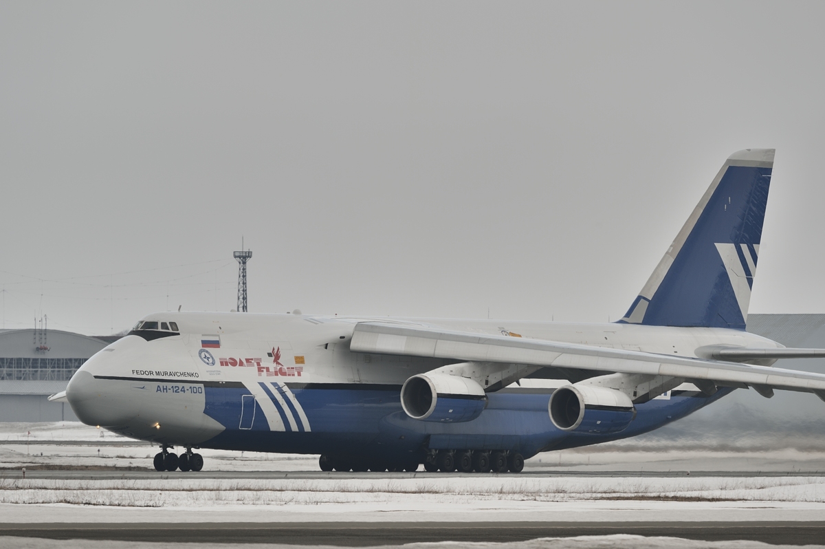 Antonov 124_a0152386_19215843.jpg