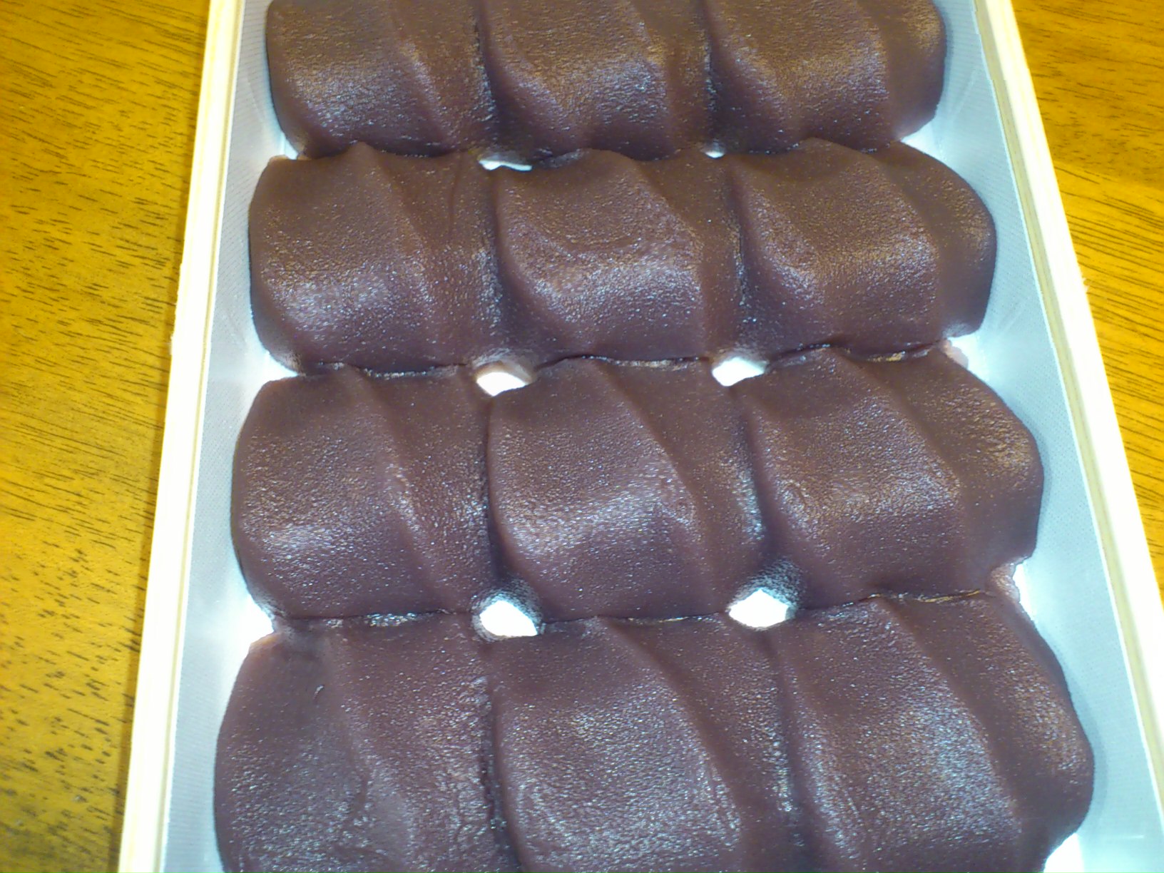 名古屋名物 赤福_e0124021_765050.jpg
