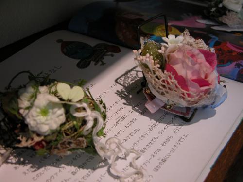 Romantic gardenさんの作品、ひとつひとつが本物のガーデン!こんなコサージュ見たことない…_f0129557_11585429.jpg