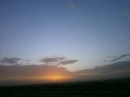 Sunrise on 2012-04-08_e0107561_642062.jpg