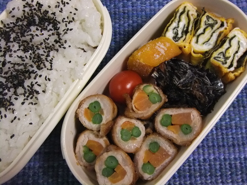 今週も始まりましたお弁当_f0144970_6551885.jpg