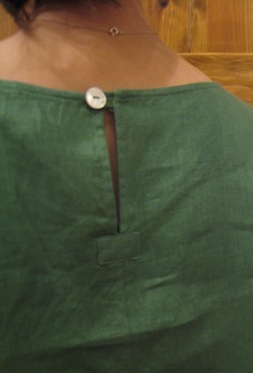 オノレのブレード刺繍ブラウスです。_c0227633_1425837.jpg