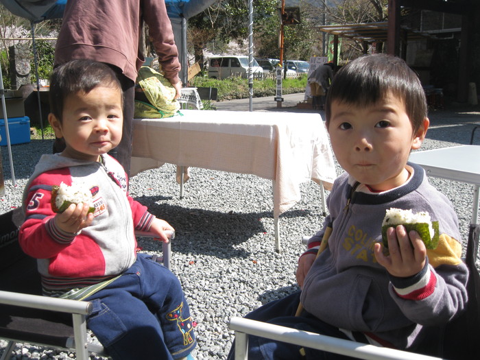2012「虹の市 春」と「開拓」に~☆_a0125419_3253585.jpg
