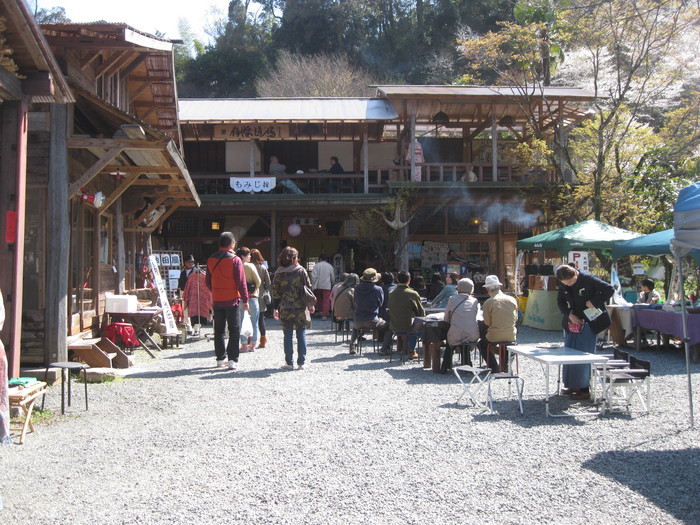 2012「虹の市 春」と「開拓」に~☆_a0125419_3335492.jpg