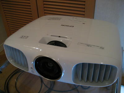 プロジェクターEPSON EH-TW6000W☆ _c0113001_202411.jpg