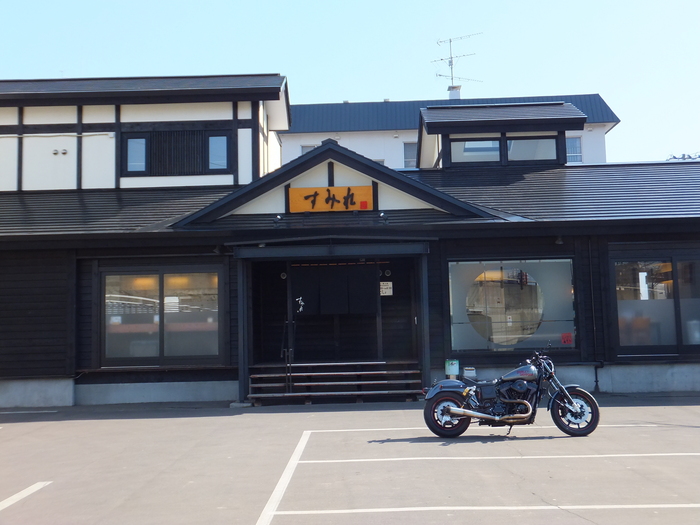 ローライダー in 札幌 すみれ 味噌ラーメン !!_c0226202_22443149.jpg