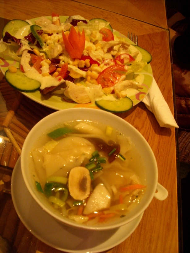 再び、Thai-Chi Schnellrestaurant in Freibrugへ_c0193304_0552636.jpg