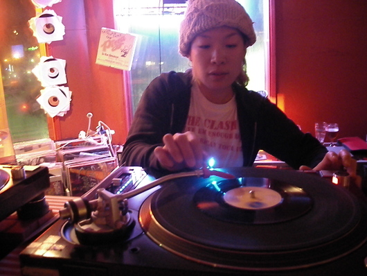 YAHOO_d0106911_16543195.jpg