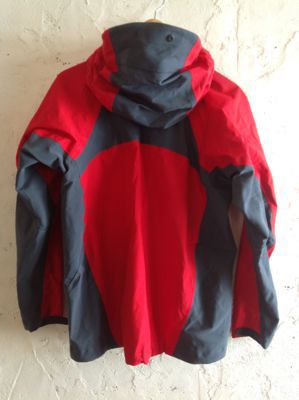 berghaus gore-tex jakcet_f0226051_172665.jpg