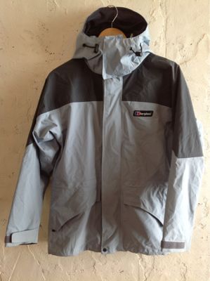 berghaus gore-tex jakcet_f0226051_17279.jpg