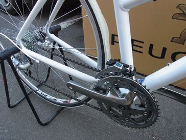 プジョーサイクルズ_e0140354_1583548.jpg
