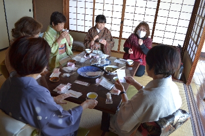 4/8(日)「春の着付け講習会」を開催しました!_c0110117_14305656.jpg