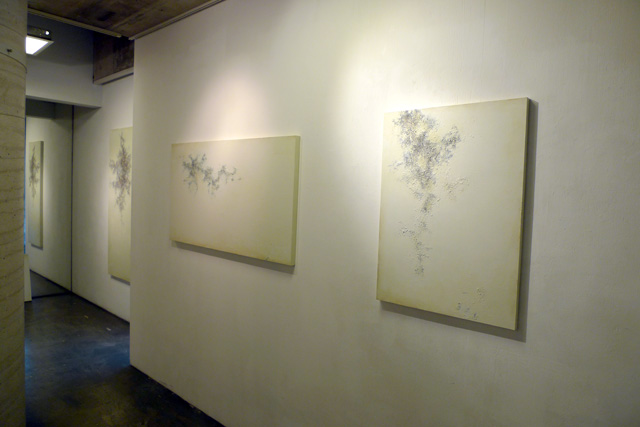 1F deux 明日スタート 内田みき展_a0071956_1825255.jpg