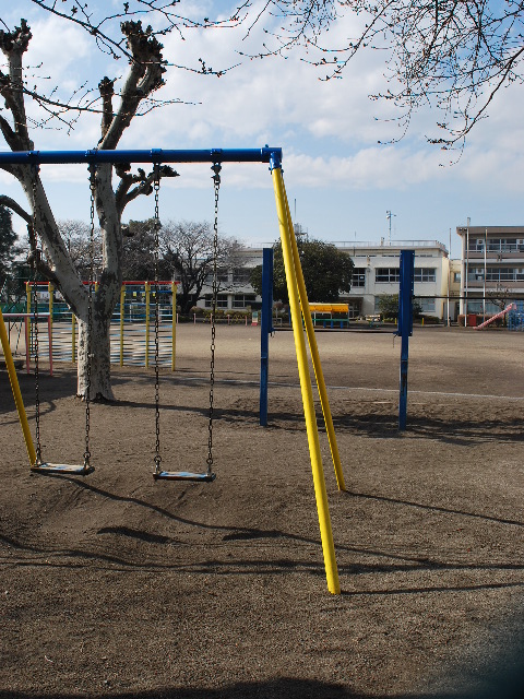 埼玉県上尾市立中央小学校(建築家・関根要太郎作品研究)_f0142606_15395225.jpg